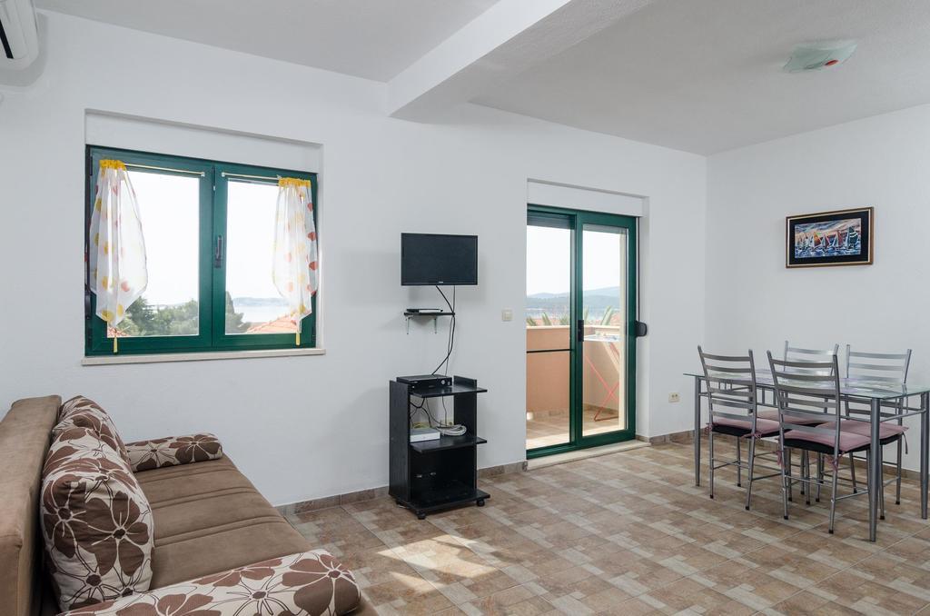 Apartments Leo Orebić Εξωτερικό φωτογραφία