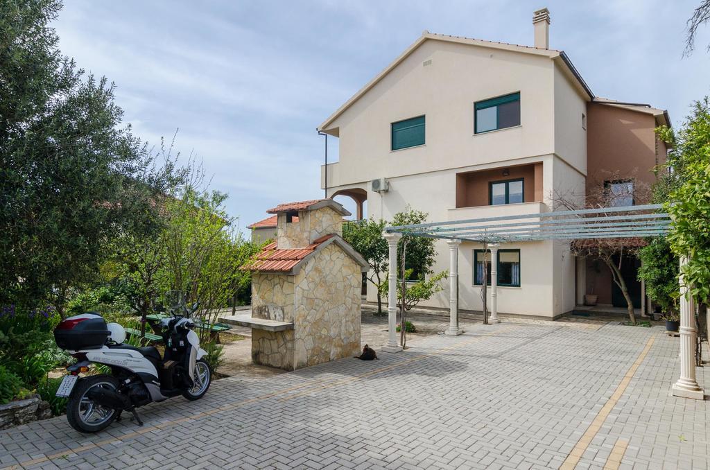Apartments Leo Orebić Εξωτερικό φωτογραφία